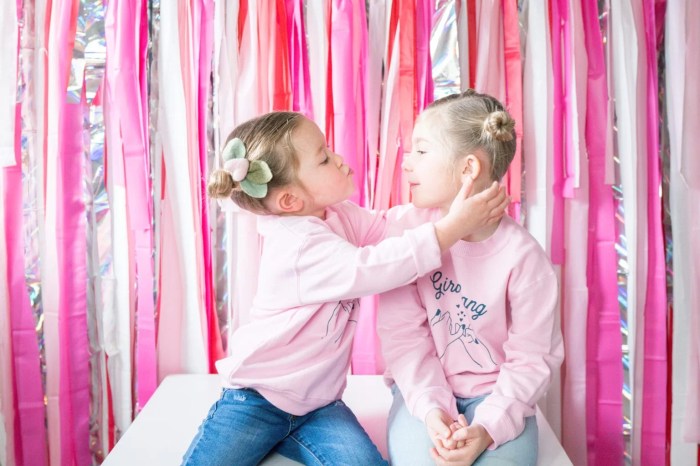 Diy fringe backdrop